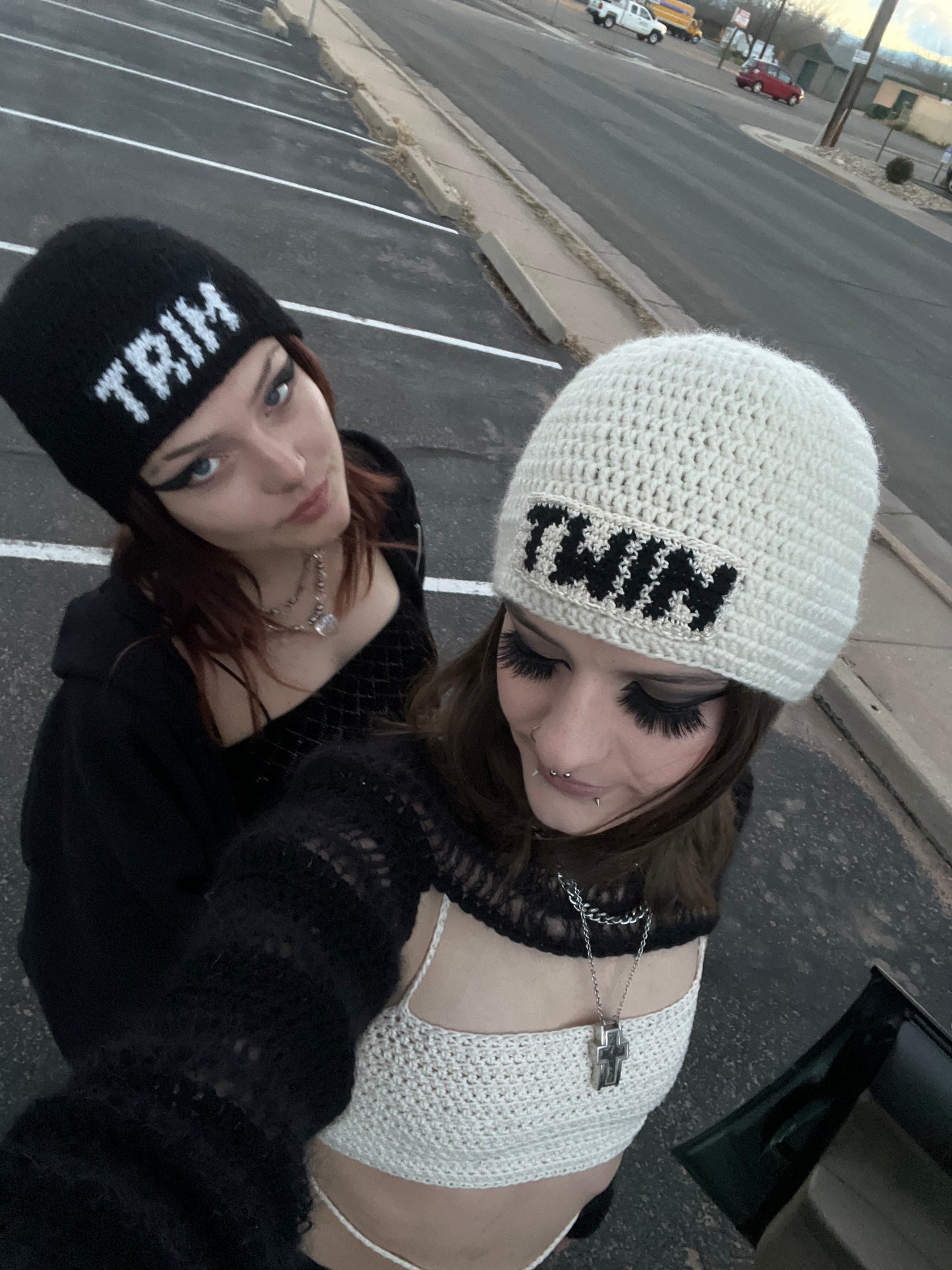 TWIN TRIM BEANIE SET